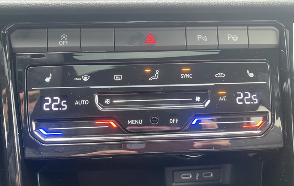 volkswagen-t-roc-2-0-tdi-150ch-r-line-dsg7 - 899054713