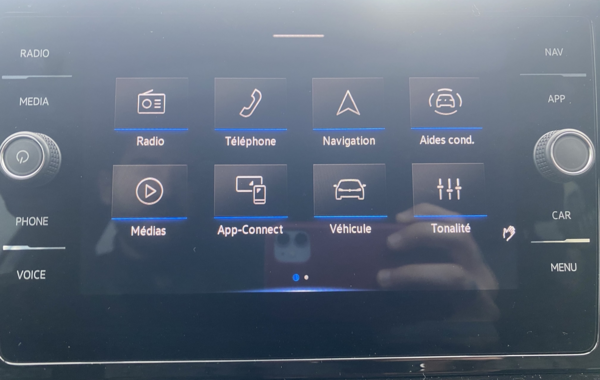 volkswagen-t-roc-2-0-tdi-150ch-r-line-dsg7 - 899054713
