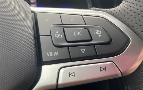 volkswagen-t-roc-2-0-tdi-150ch-r-line-dsg7 - 899124713