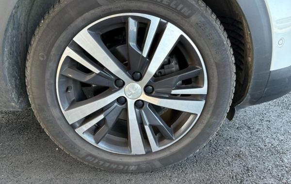 peugeot-5008-1-2-puretech-130ch-e6-3-gt-line-s-s-eat8 - 899184713
