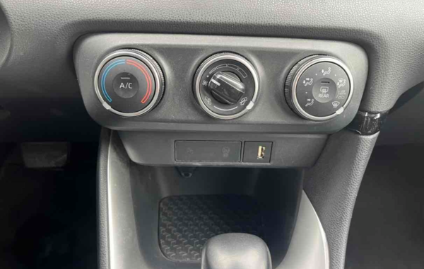 toyota-yaris-120-vvt-i-design-5p-my21 - 899484713