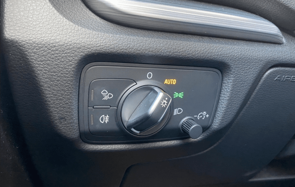 audi-a3-sportback-2-0-tdi-150ch-design-luxe-s-tronic-7 - 899724713