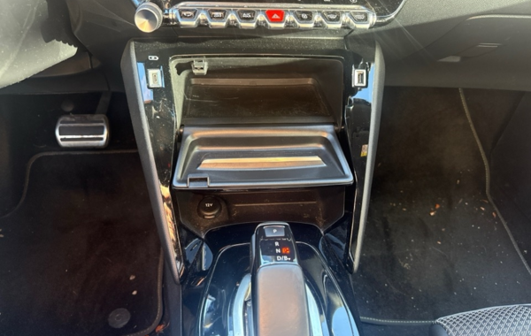 peugeot-208-e-208-136ch-gt - 900514713