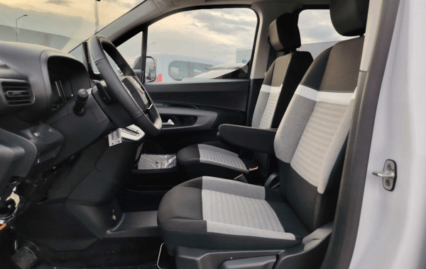 citroen-berlingo-taille-m-1-5-bluehdi-130ch-s-s-max-eat8-5-places - 900784713