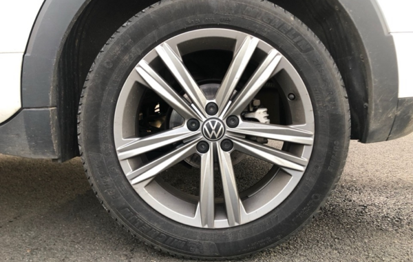 volkswagen-t-cross-1-0-tsi-110ch-r-line-tech-dsg7 - 901314713