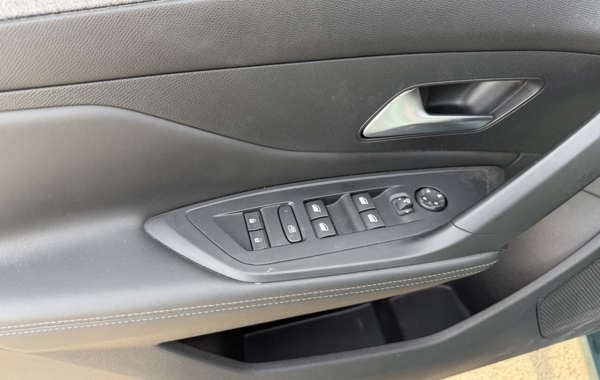 peugeot-308-sw-1-5-bluehdi-130ch-s-s-allure - 901564713