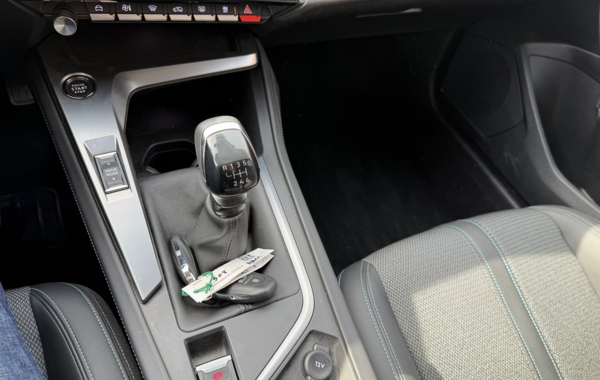 peugeot-308-sw-1-5-bluehdi-130ch-s-s-allure - 901564713