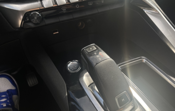 peugeot-3008-1-5-bluehdi-130ch-e6-c-allure-s-s-eat8 - 901694713