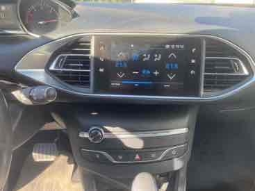 peugeot-308-1-6-bluehdi-120ch-allure-s-s-eat6-5p - 901754713