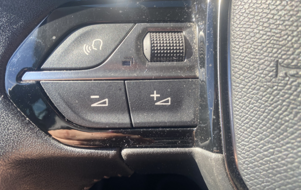 peugeot-2008-1-2-puretech-130ch-s-s-active-pack-eat8 - 902124713