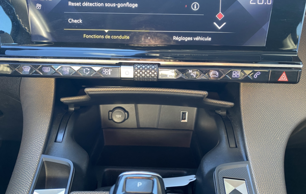 ds-ds-7-crossback-bluehdi-130ch-so-chic - 902384713