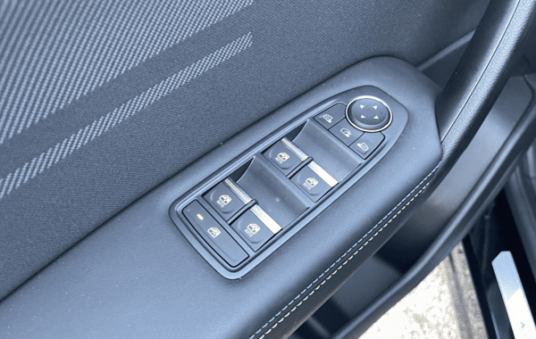 renault-symbioz-1-8-e-tech-full-hybrid-160ch-esprit-alpine-25 - 902624713