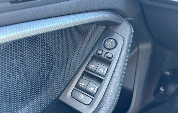 bmw-serie-1-f40-118ia-136ch-m-sport-dkg7 - 902754713