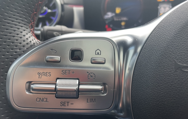 mercedes-cla-180-136ch-amg-line-7g-dct - 903034713