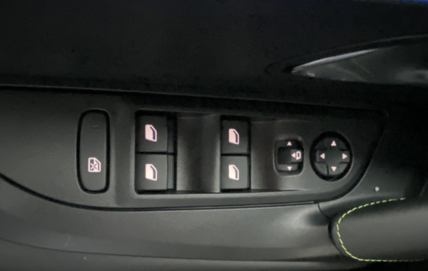 peugeot-2008-1-2-hybrid-145ch-gt-e-dcs6 - 903114713