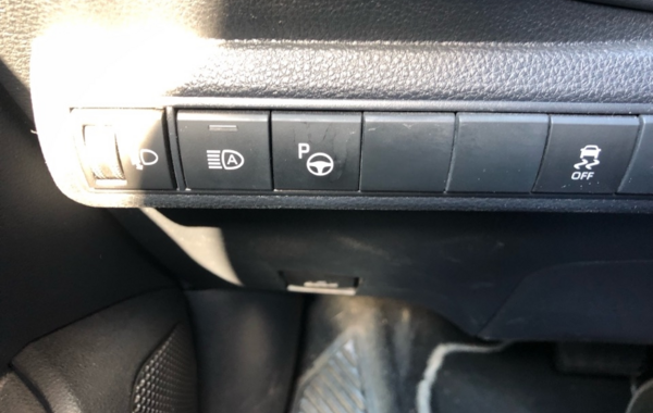 toyota-corolla-122h-dynamic-business-programme-beyond-zero-academy-my22 - 903394713