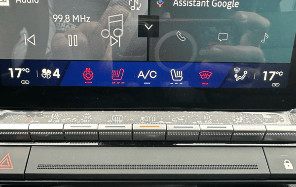 renault-austral-1-2-e-tech-full-hybrid-200ch-techno-25 - 903964713