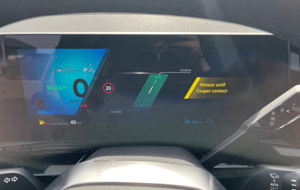 renault-austral-1-2-e-tech-full-hybrid-200ch-techno-25 - 903974713