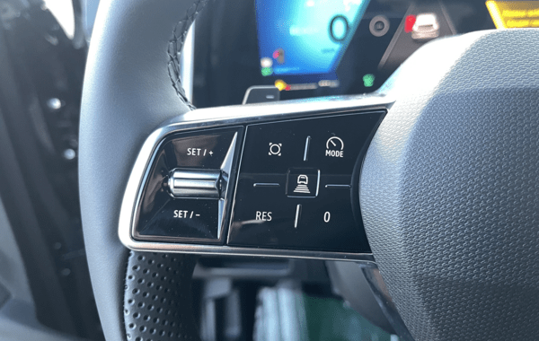 renault-austral-1-2-e-tech-full-hybrid-200ch-techno-25 - 904024713