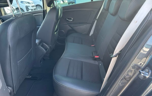 renault-megane-iii-estate-1-6-dci-130ch-energy-bose-euro6-2015 - 904134713