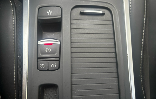 renault-megane-iv-1-3-tce-140ch-fap-intens - 904424713