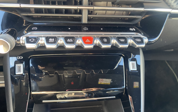 peugeot-2008-1-2-puretech-130ch-s-s-gt-eat8 - 904554713