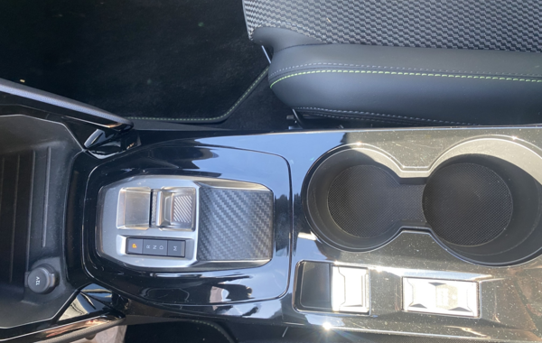 peugeot-2008-1-2-puretech-130ch-s-s-gt-eat8 - 904564713