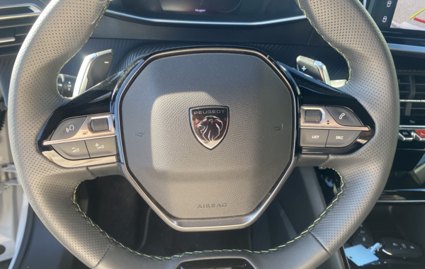 peugeot-2008-1-2-puretech-130ch-s-s-gt-eat8 - 904624713