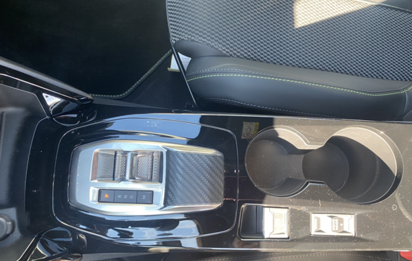 peugeot-2008-1-2-puretech-130ch-s-s-gt-eat8 - 904624713