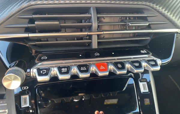 peugeot-2008-1-2-puretech-130ch-s-s-gt-eat8 - 904624713