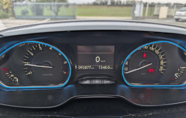 peugeot-2008-1-2-puretech-130ch-allure-s-s - 904684713