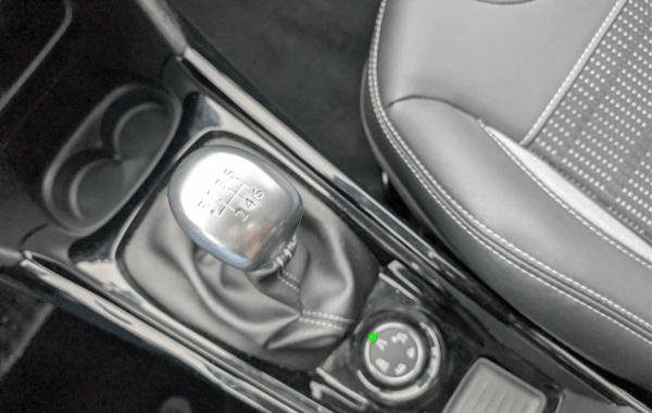 peugeot-2008-1-2-puretech-130ch-allure-s-s - 904684713