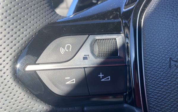 peugeot-2008-1-2-hybrid-145ch-gt-e-dcs6 - 904954713