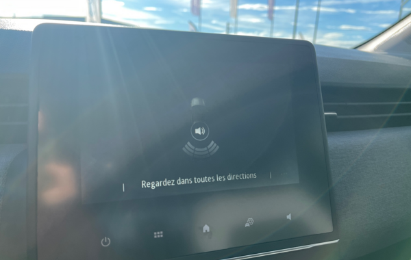 renault-clio-v-1-5-dci-100ch-evolution-25 - 905394713