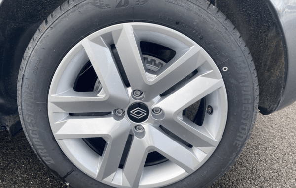 renault-clio-v-1-5-dci-100ch-evolution-25 - 905524713