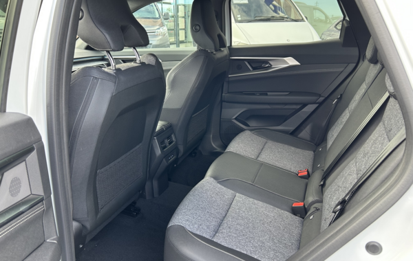 renault-austral-1-2-e-tech-full-hybrid-200ch-techno-25 - 905934713