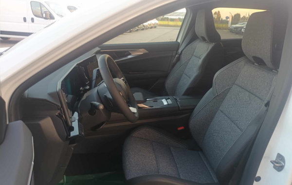 renault-austral-1-2-e-tech-full-hybrid-200ch-techno-25 - 905954713