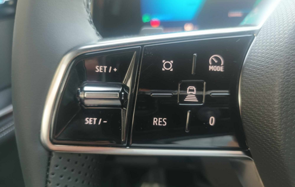 renault-austral-1-2-e-tech-full-hybrid-200ch-techno-25 - 905954713