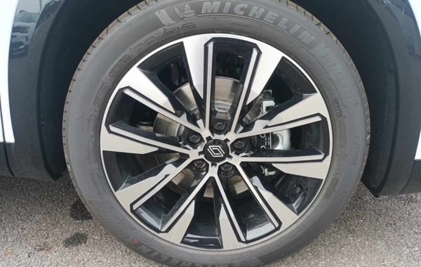 renault-austral-1-2-e-tech-full-hybrid-200ch-techno-25 - 905954713