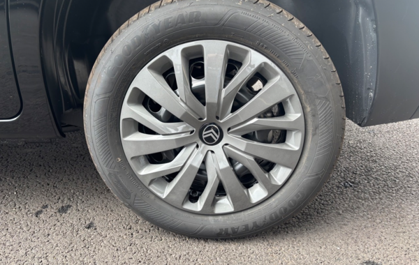 citroen-berlingo-taille-m-1-5-bluehdi-130ch-s-s-plus-5-places - 906514713