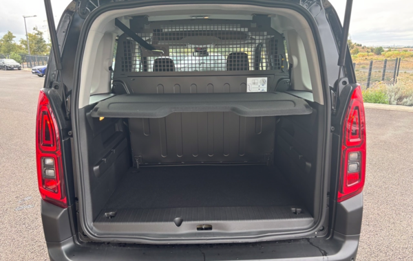 citroen-berlingo-taille-m-1-5-bluehdi-130ch-s-s-plus-5-places - 906514713