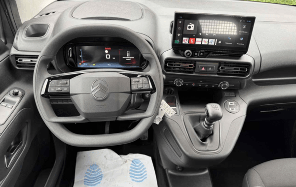 citroen-berlingo-taille-m-1-5-bluehdi-130ch-s-s-plus-5-places - 906534713