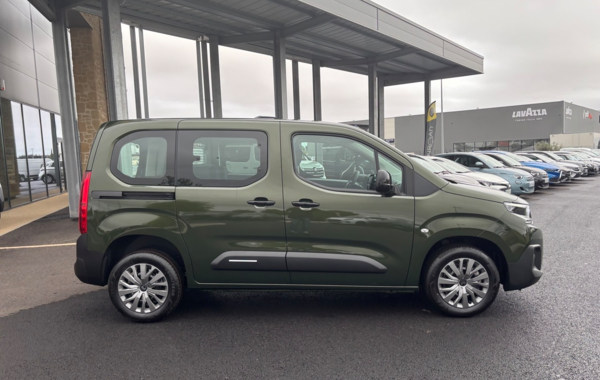 citroen-berlingo-taille-m-1-5-bluehdi-130ch-s-s-plus-5-places - 906574713