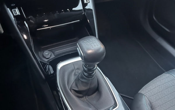 peugeot-2008-1-2-puretech-130ch-s-s-allure-pack - 906634713