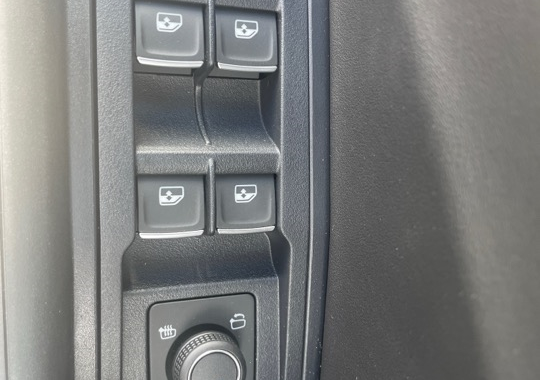 volkswagen-t-roc-2-0-tdi-150ch-r-line-dsg7 - 907134713