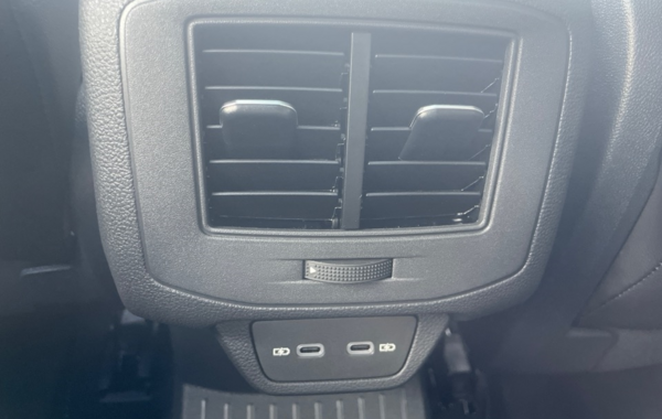 volkswagen-t-roc-2-0-tdi-150ch-r-line-dsg7 - 907134713