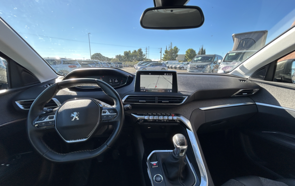 peugeot-3008-1-2-puretech-130ch-s-s-allure - 907344713