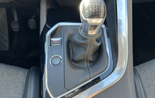 peugeot-3008-1-2-puretech-130ch-s-s-allure - 907344713