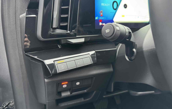 renault-austral-1-2-e-tech-full-hybrid-200ch-iconic-24 - 907424713