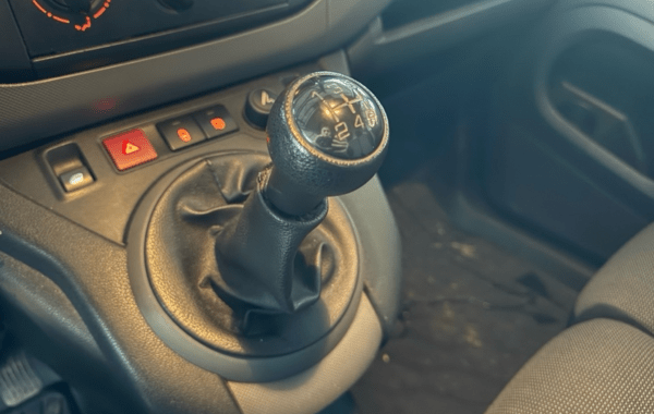 peugeot-partner-standard-1-6-bluehdi-100ch-premium - 907804713